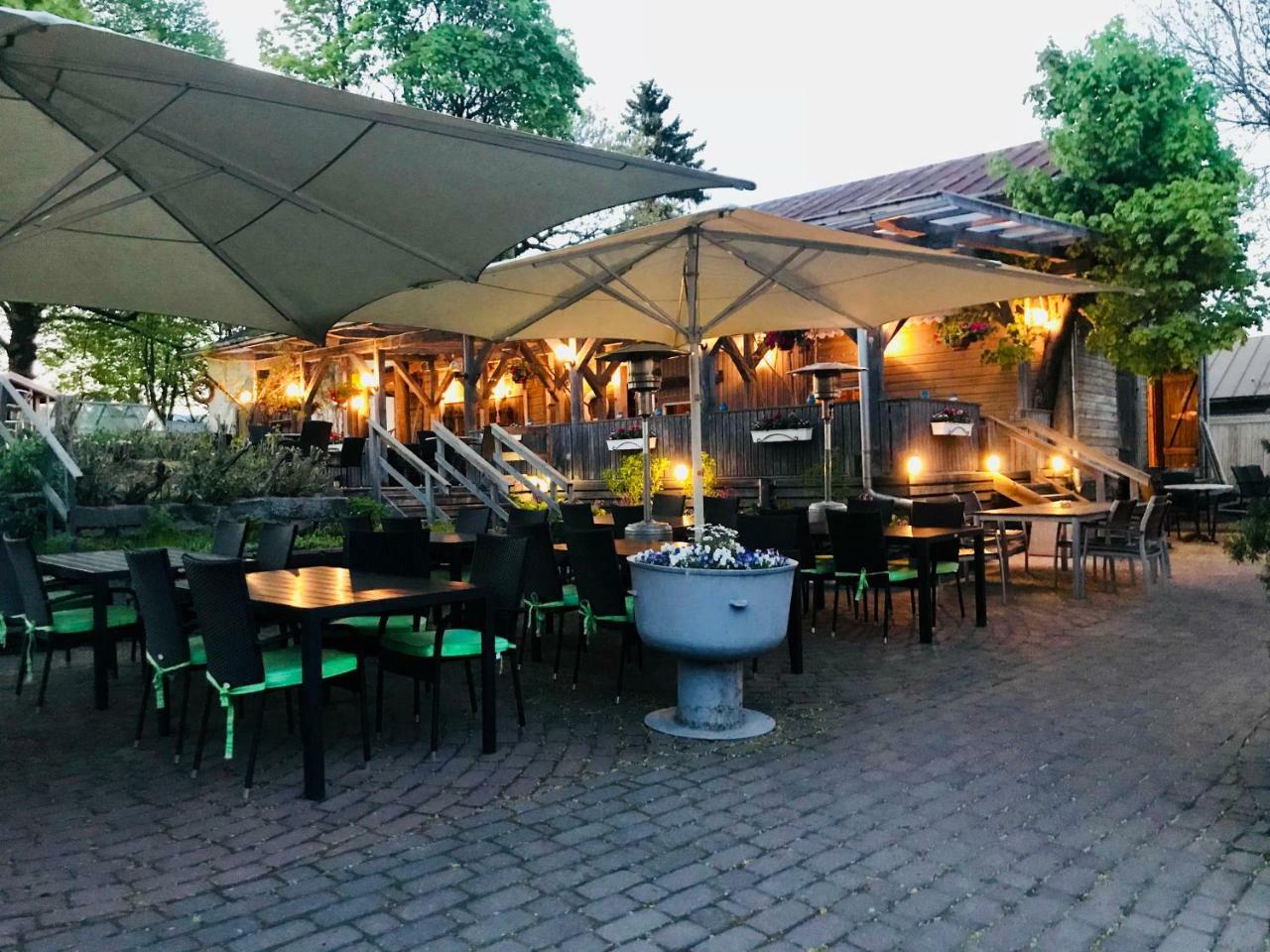 Gasthaus Pooki Уусікаупункі Екстер'єр фото